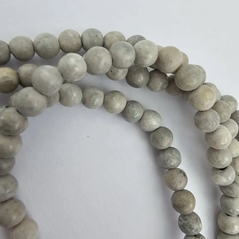 Natural Grey Stone Matte Beaded Rope Necklace - Picture 4 of 6